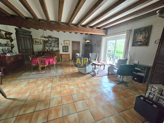  Maison à vendre 8 pièces 225 m²
