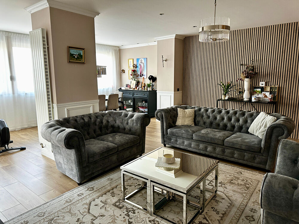 Vente Appartement NANCY CENTRE - APPARTEMENT - PARKING - ASCENCEUR - CAVE - 105 M2 Nancy