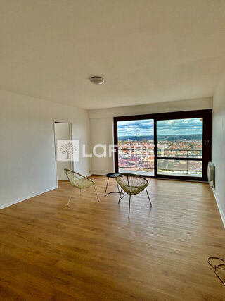  Appartement  louer 4 pices 101 m