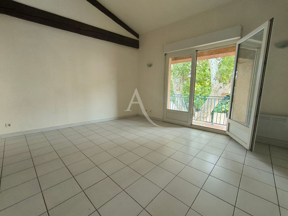 NARBONNE - Appartement T1 BIS à louer avec balcon