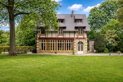   Domaine avec dépendance 412m² utile avec son terrain de 6200m² Villa - 11 pièce(s) - 412 m²