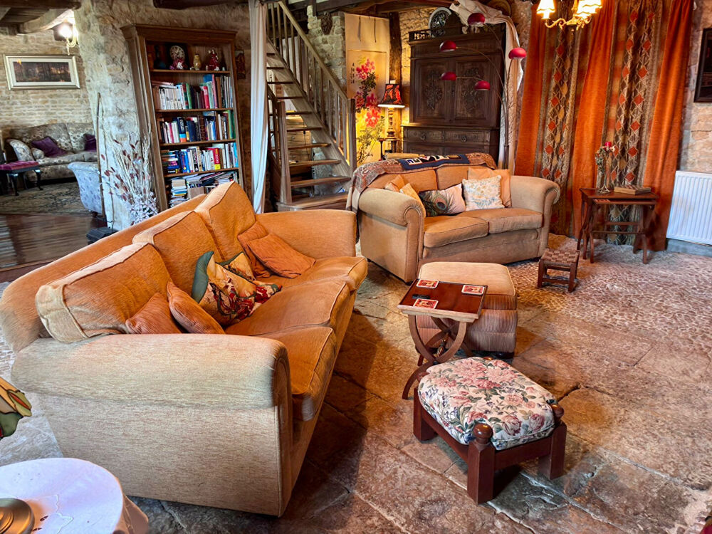 Vente Maison CHARENTE - Proche VERTEUIL-SUR-CHARENTE - Maison et maison d'amis - 13 Pièces Poursac