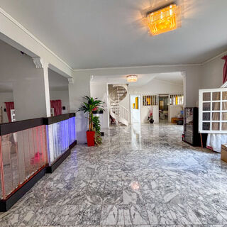  Maison � vendre 10 pi�ces 412 m�