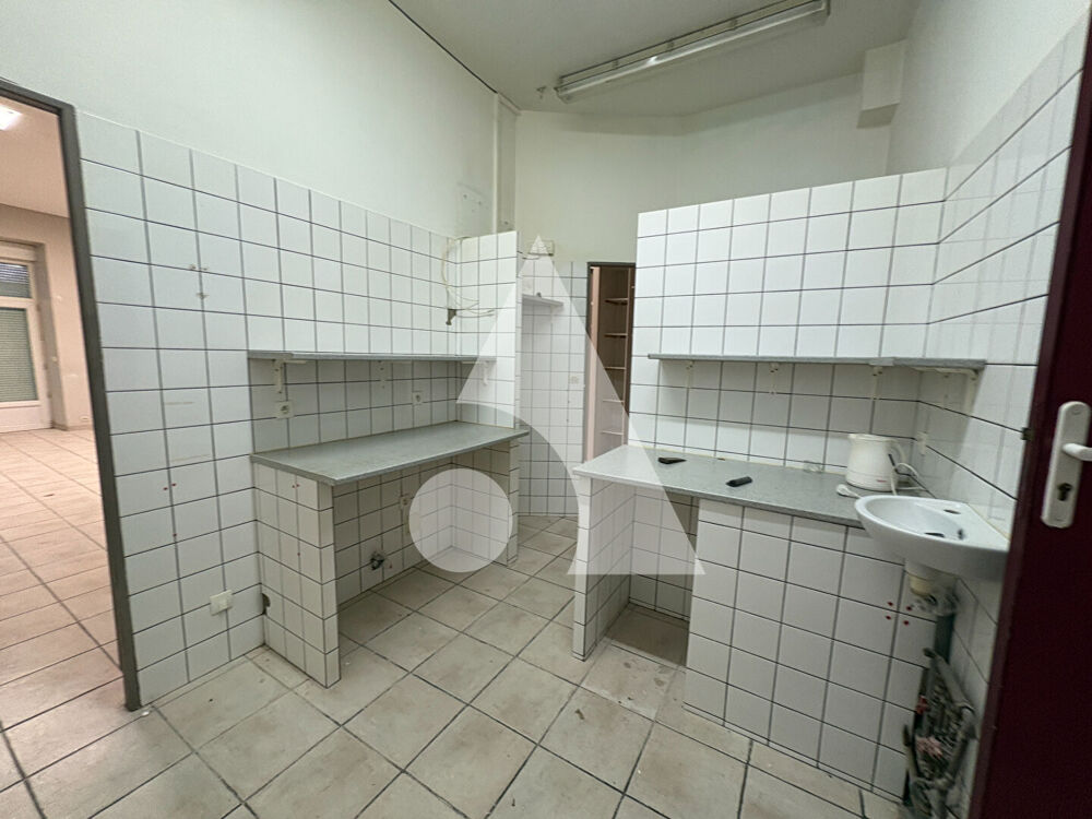  Local commercial Vals Les Bains 71.42 m2 Vals les bains