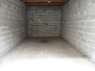  Parking / Garage � louer 
