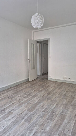  Appartement  vendre 1 pice 30 m