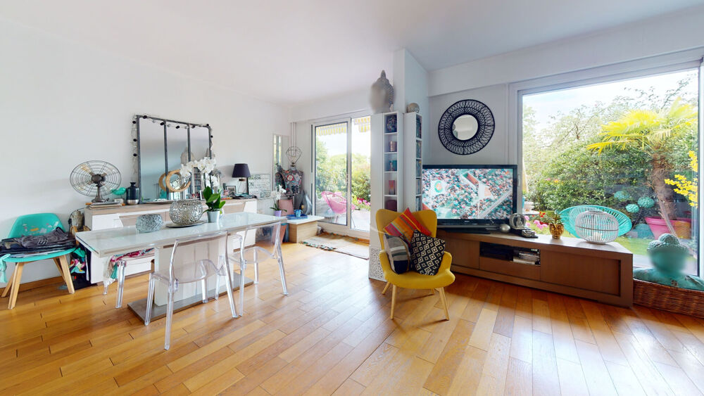 à vendre  Appartement Le Mesnil-le-Roi (78600)