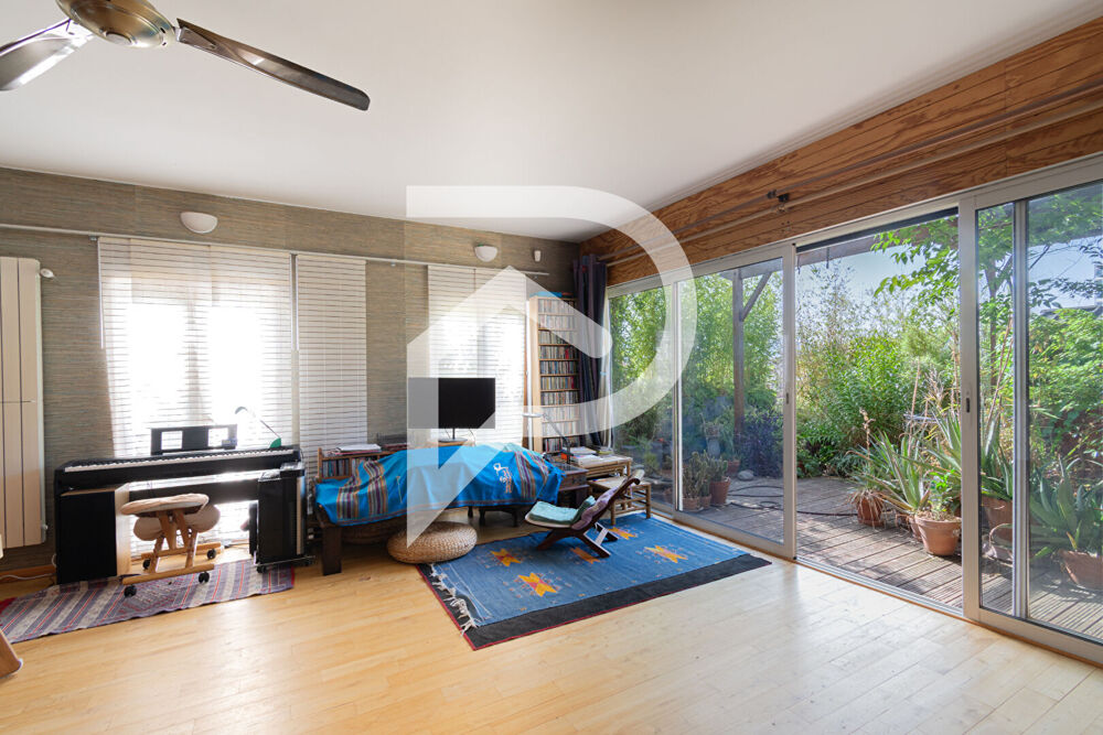 MURS PROFESSIONNELS / APPARTEMENT DUPLEX DE 260M2 AVEC TERRASSE 35M2 PLEIN CIEL