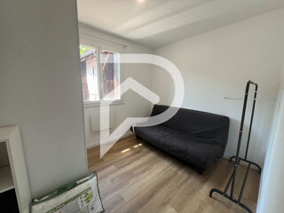  Appartement à louer 3 pièces 50 m²