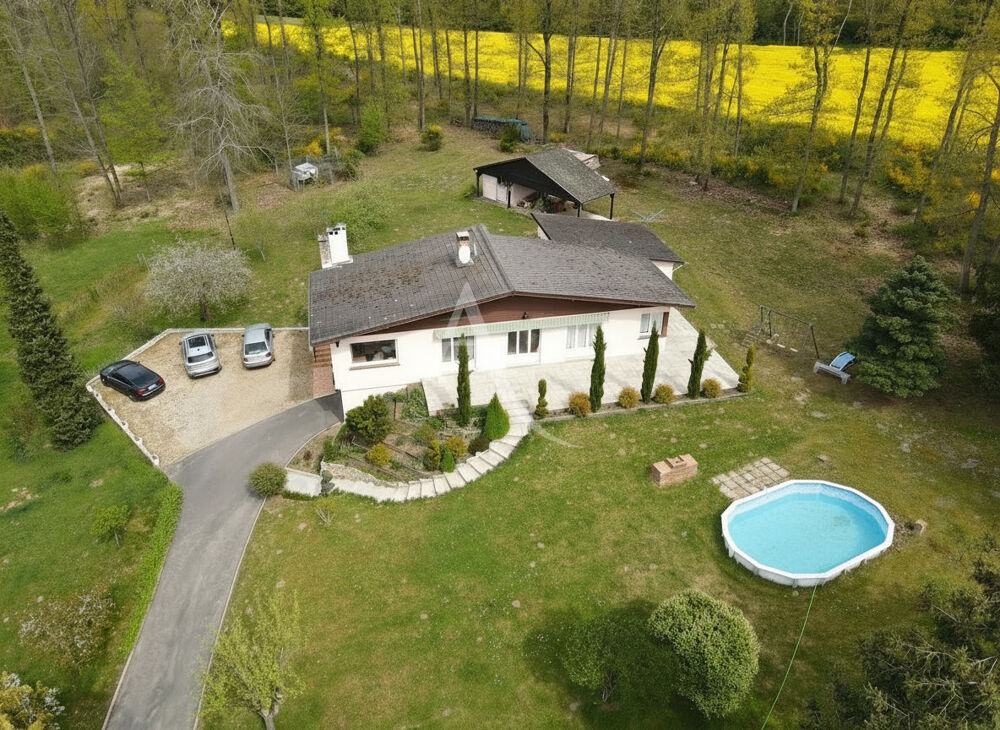 Maison d'architecte sur domaine "forestier" à Dourdan / 6 pièces / 140 m2 habitable (210 m² utile)