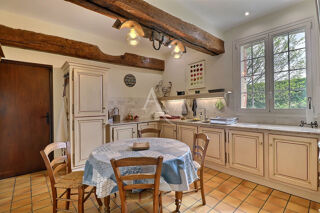  Villa � vendre 6 pi�ces 251 m�