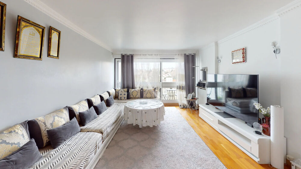 Limite Bourg La Reine, appartement L'HAY-LES-ROSES 5 pièces 98.97 m²