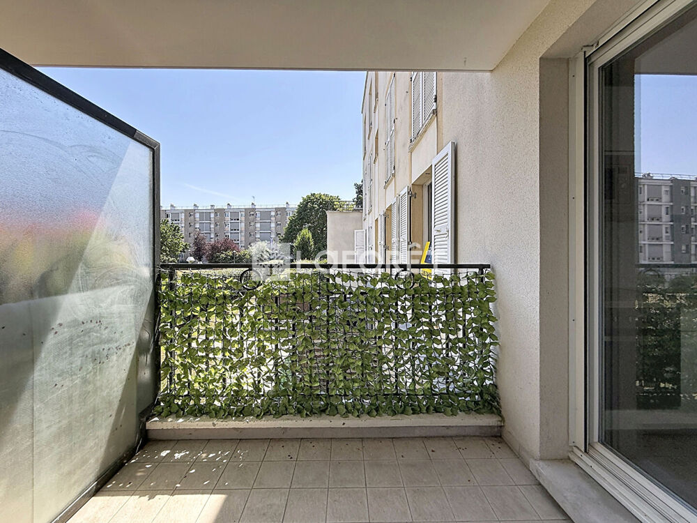 APPARTEMENT 3 PIÈCES 63m², AVEC BALCON, DEUX PARKINGS ET CAVE