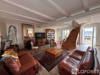  Maison � vendre 9 pi�ces 229 m�