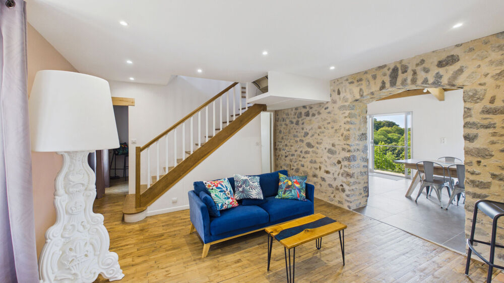 Vente Maison Coup de coeur assuré! Maison de charme en pierre, vue panoramique et prestations d'exception Montbazens