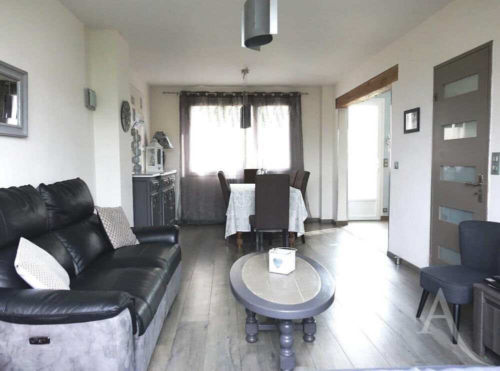 Location Maison Belle Maison T4 avec jardin et garage Chateauroux