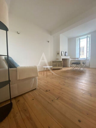  Appartement à louer 2 pièces 46 m²