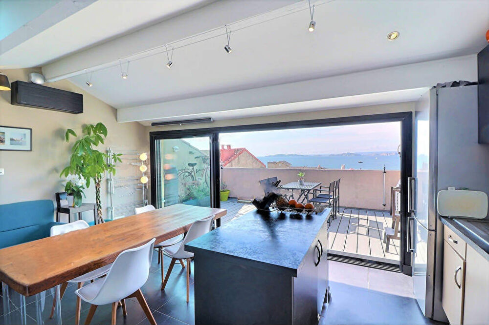 Location Appartement Appartement 3 pièce(s) 72.20 m2 - MONTREDON Vue mer Marseille 8