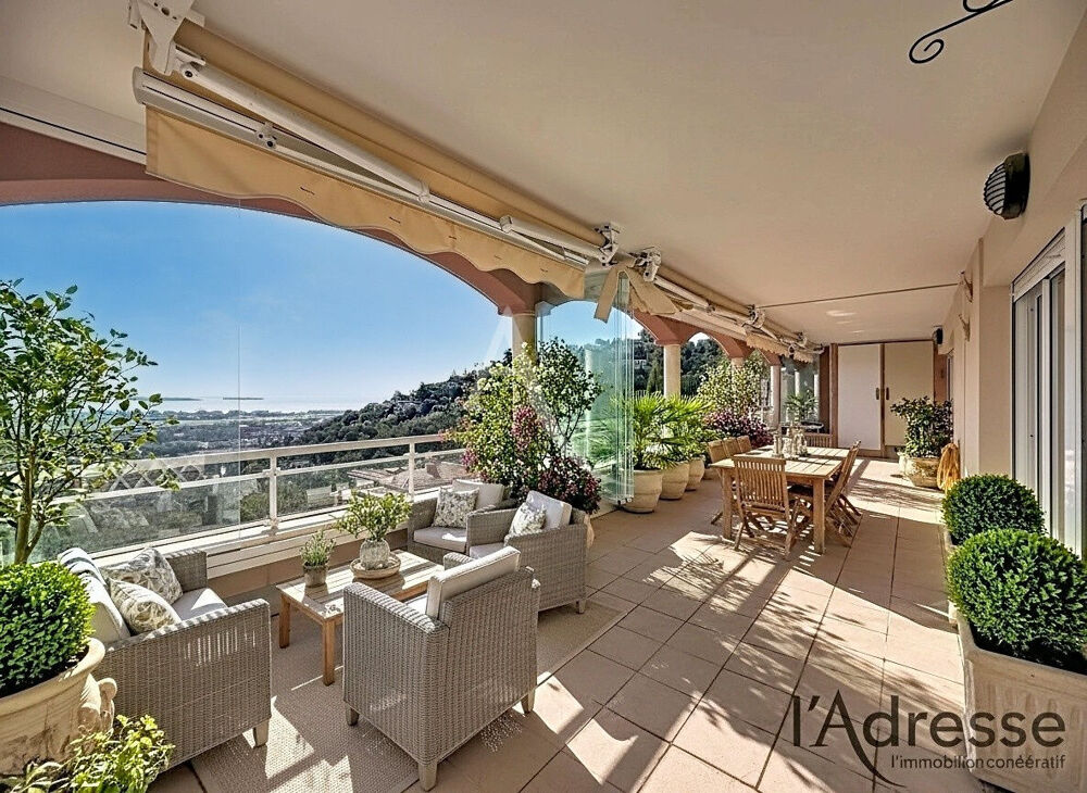 Vente Appartement Magnifique appartement 4 pièces de 103,5m2 avec un double garage et une cave ! Mandelieu la napoule