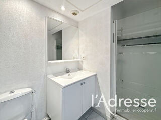  Appartement à louer 1 pièce 25 m²