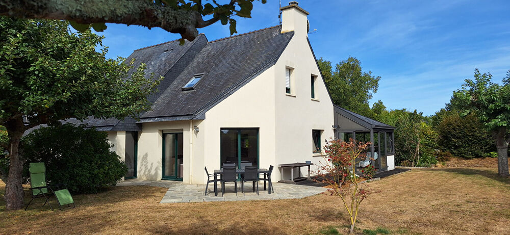 Vente Maison FOUESNANT BOURG - Maison contemporaine de 170 m² sur un joli terrain de 950 m² ! Fouesnant