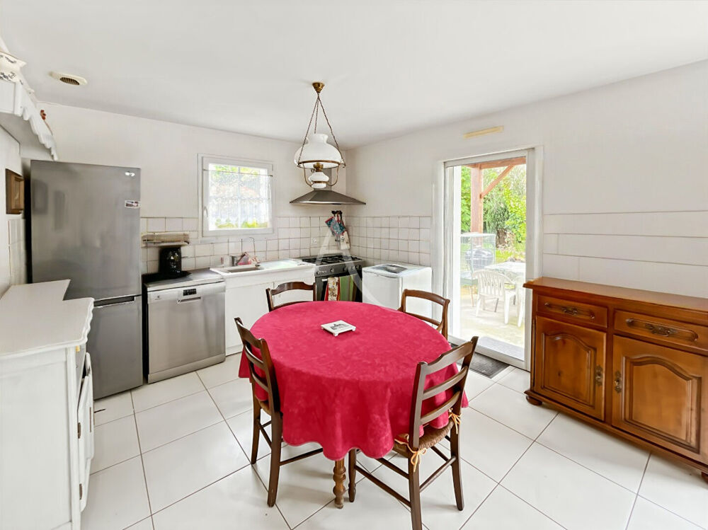 Vente Maison SALLERTAINE, à 500 mètres de la maison médical et du centre bourg ! Sallertaine