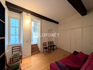  Appartement à louer 3 pièces 100 m²