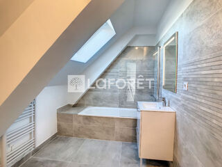  Appartement à louer 3 pièces 51 m²