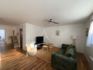  Appartement à louer 4 pièces 73 m²