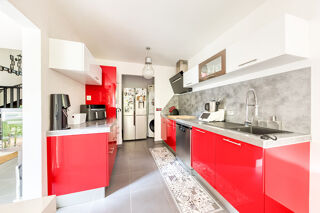  Appartement à vendre 5 pièces 104 m²