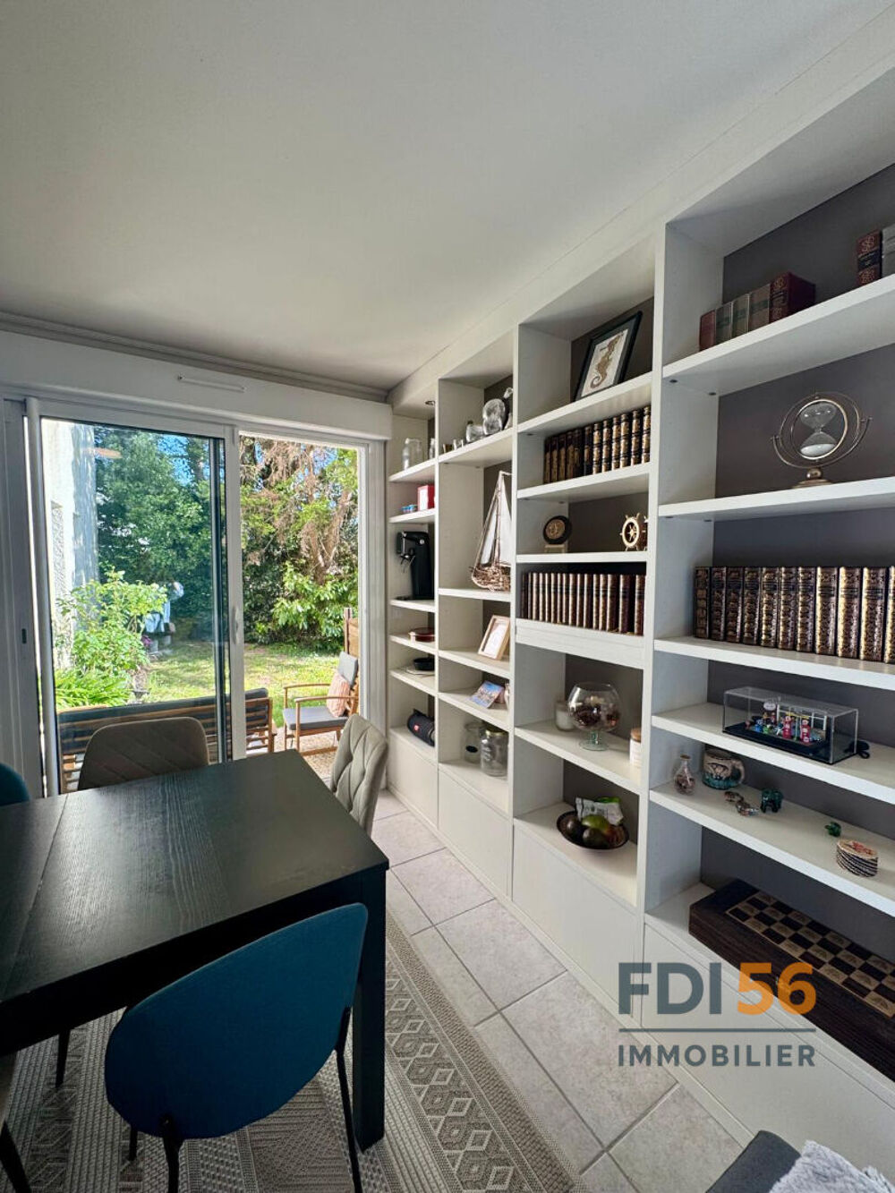 EXCLUSIVITÉ - A VENDRE A LORIENT - APPARTEMENT 4 PIECES - TERRASSE- GARAGE - ENVIRONNEMENT CALME