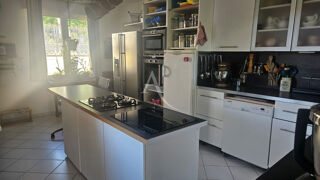  Maison  vendre 4 pices 145 m