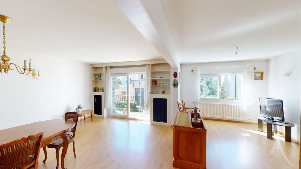 Maison de 121m2 Habitables trois chambres quartier Saint Christophe