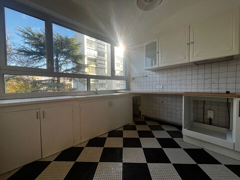  Appartement � louer 5 pi�ces 122 m�