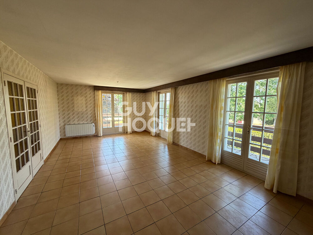 Maison à vendre à Saint-Pierre-de-Varennes - 139 000