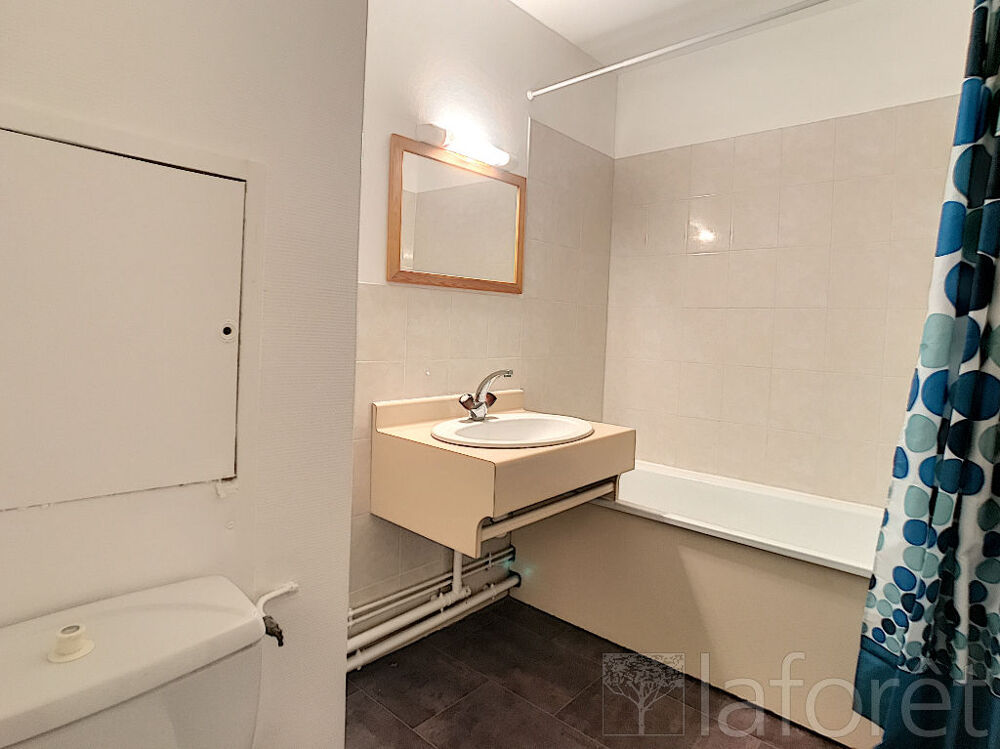 Location Appartement Appartement Chalons En Champagne 1 pièce 32.12 m² Chalons en champagne
