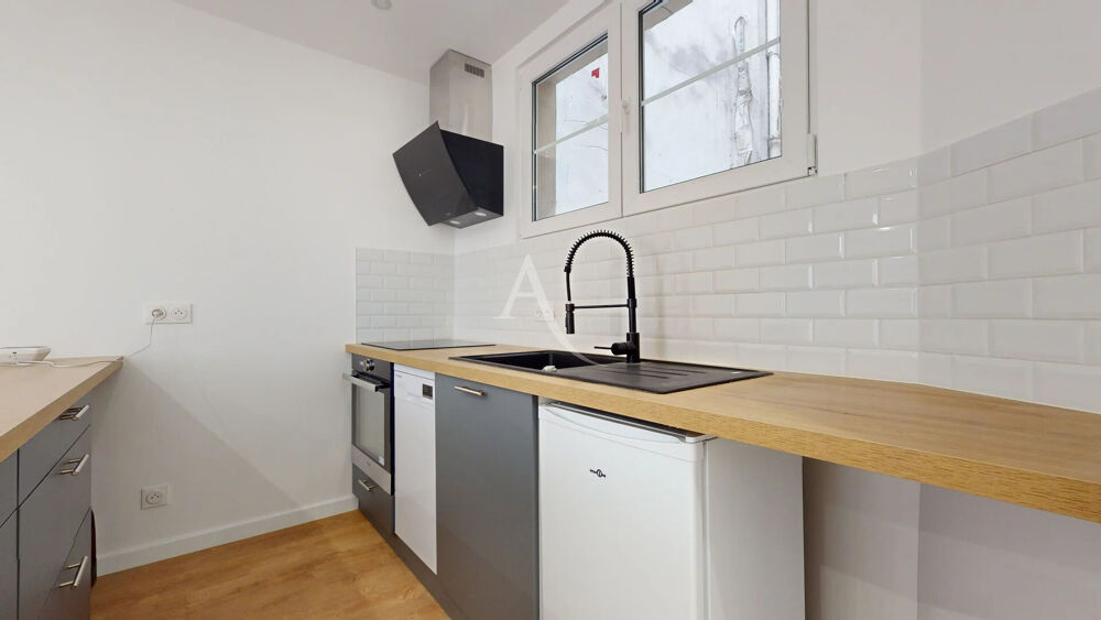 Appartement a louer  - 2 pièce(s) - 40.7 m2 - Surfyn