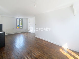  Appartement à louer 3 pièces 57 m²
