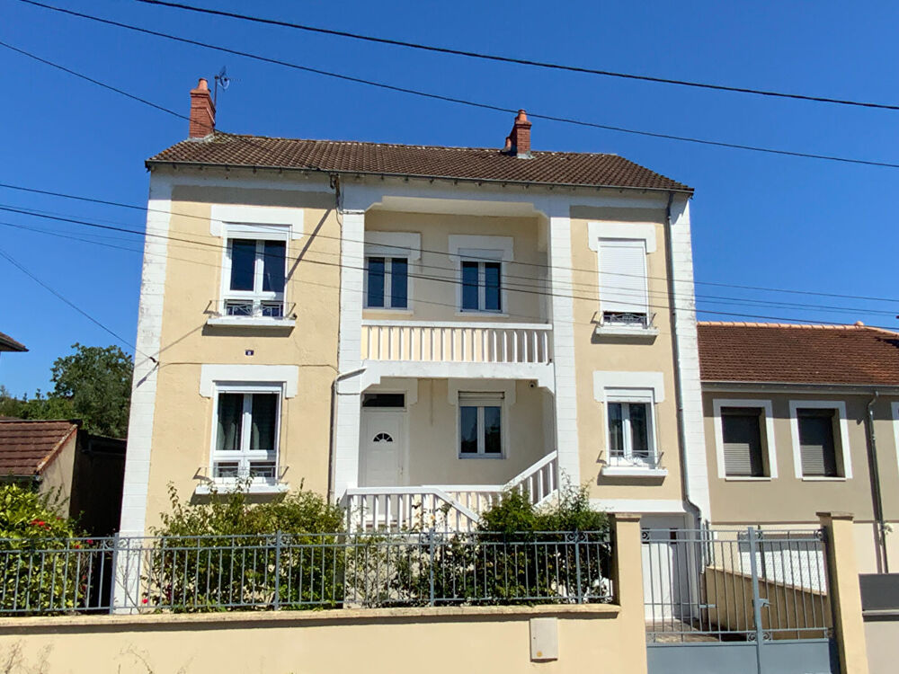 Quartier calme - maison réactualisée