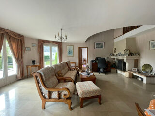  Maison � vendre 6 pi�ces 200 m�