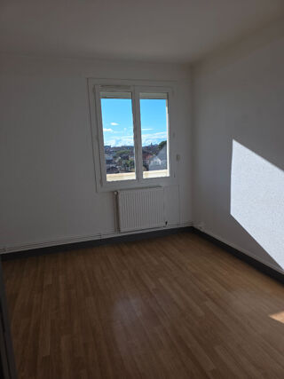  Appartement � louer 4 pi�ces 74 m�