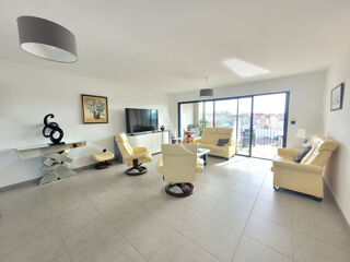  Appartement � vendre 3 pi�ces 84 m�