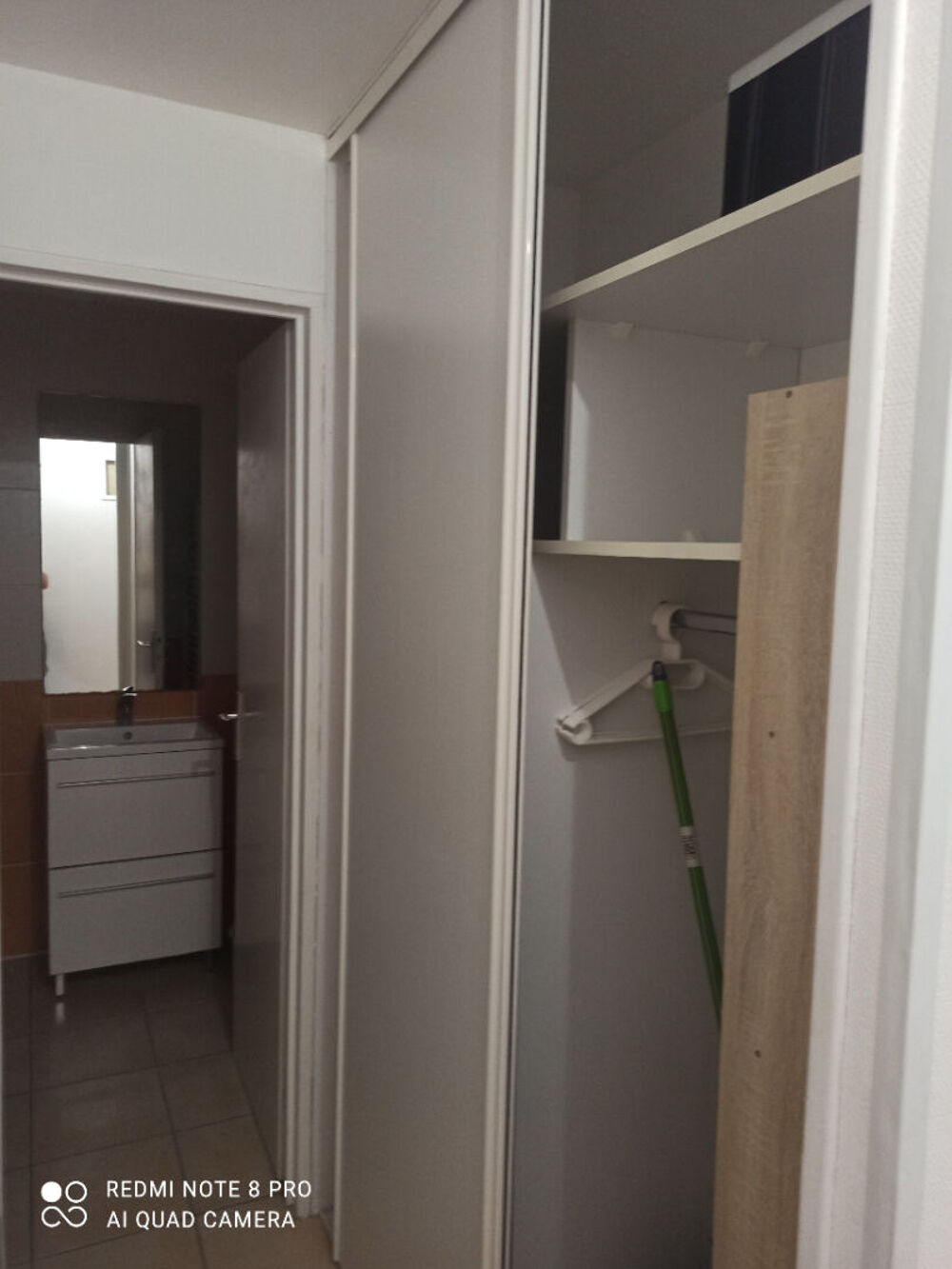 Location Appartement Studio à louer meublé- Vannes - cave et stationnement Vannes