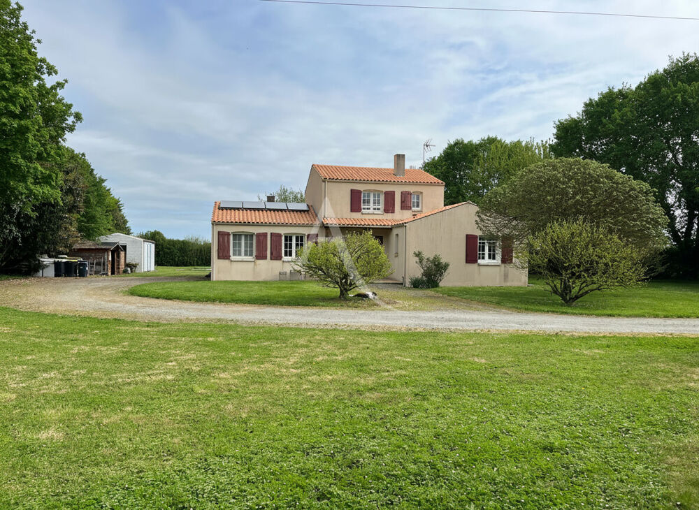 Maison calme aux alentours de Fontenay le Comte.