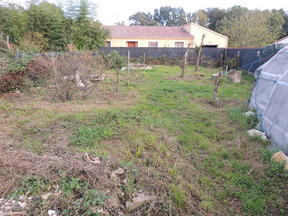 Vente Maison Maison a r�nover Chaumes En Retz 2 pi�ce(s) 39 m2 + Garage Chaumes en retz