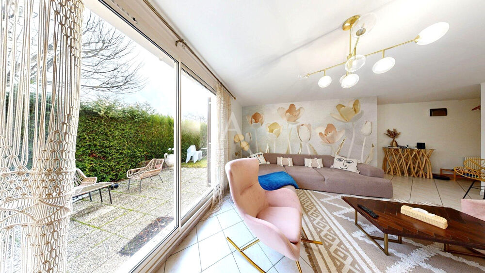 EXCLUSIVITE Maison plain pied Vauréal 120 m² 4 chambres Garage double terrain avant et arrière.
