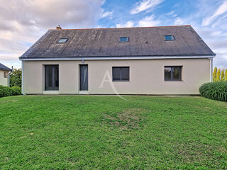  Maison à louer 6 pièces 144 m²
