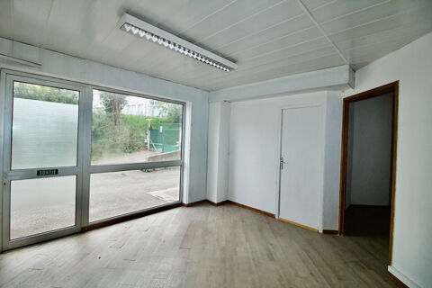 A louer bureau de 36m2 avec garage de 30m2 650 05000 Gap