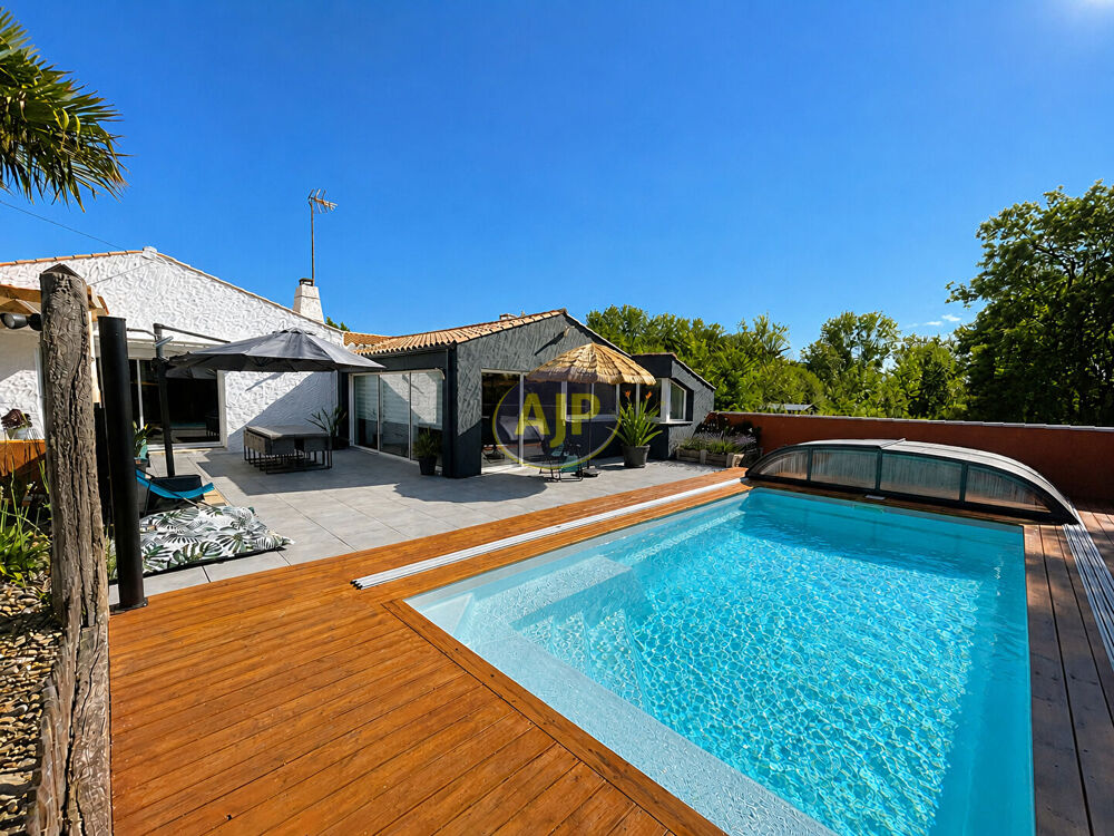 Maison 5 pièce(s) 165 m2 -LE PERRIER