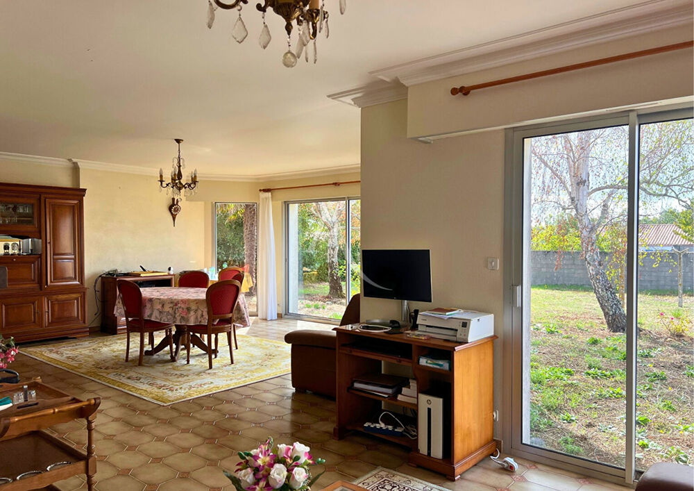 Vente Maison EXCLUSIVITÉ- BEAUVOIR SUR MER-  Maison familiale. Beauvoir sur mer